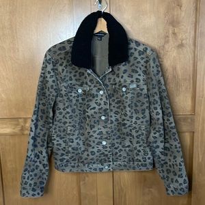 Rock & Republic Leopard Print Distressed Denim Jacket Sz XL Removable Collar